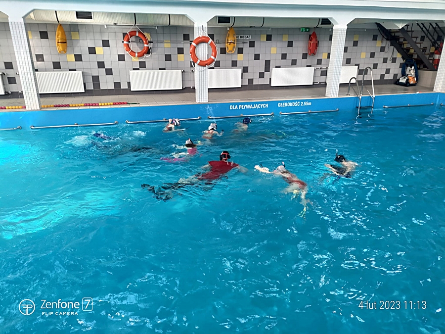 Hokej pod wodą Walenie Siemianowice Śląskie Trening 4 II 2023. Koniec Walenia czyli Amatorska Liga Hokeja Pod Wodą